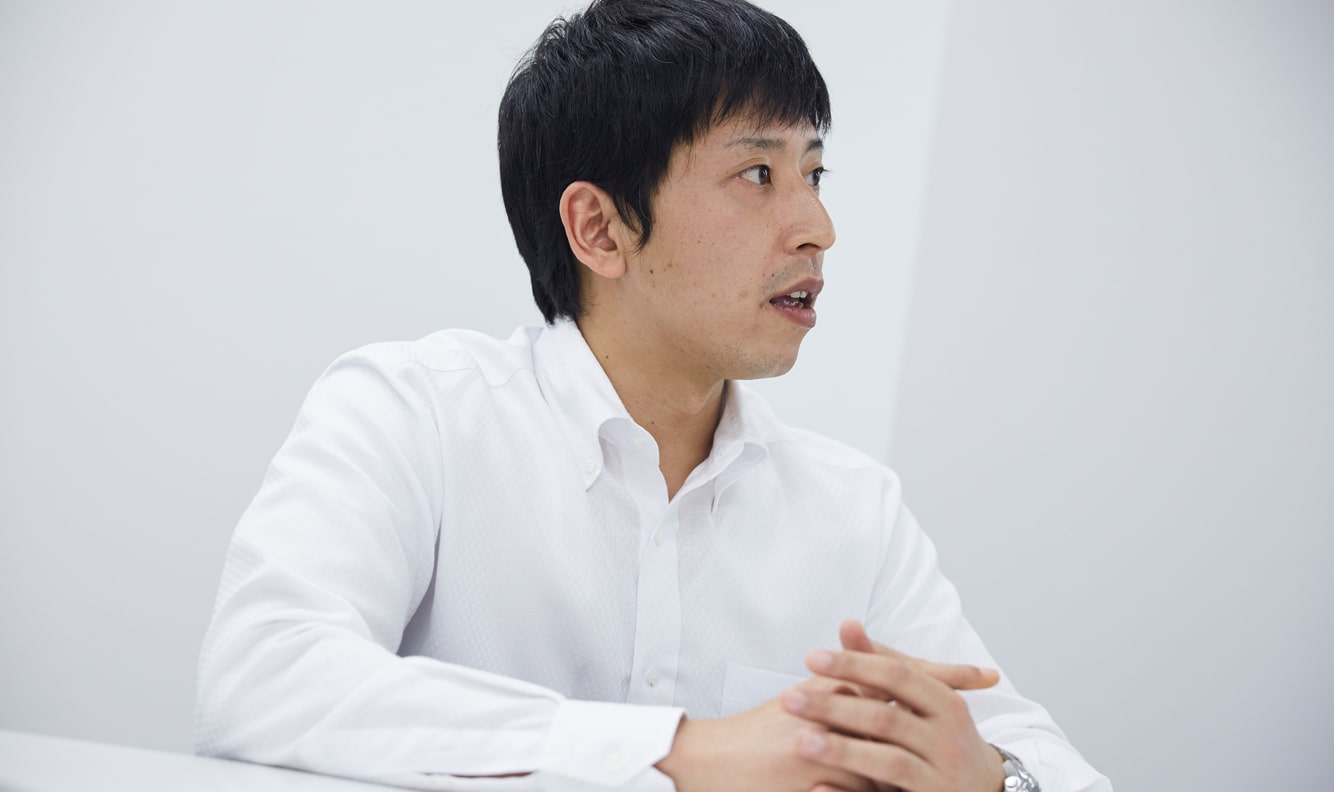 サーバーの保守や運用。最初は分からないことだらけ。
