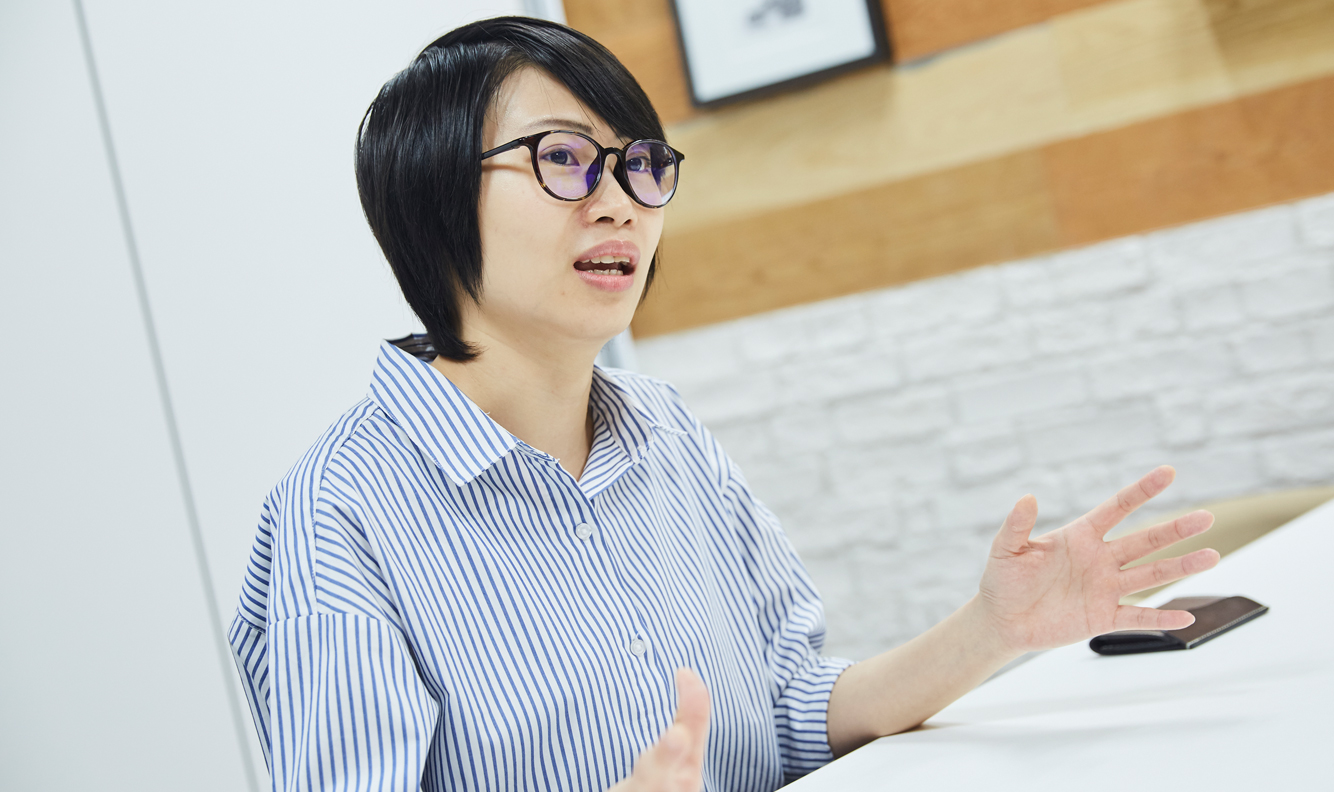 かけだしのプログラマとしてアプリケーション改修に挑んだ。